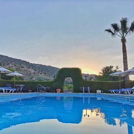 Ampelokipi Holiday Apartments 피조우리 외부 사진